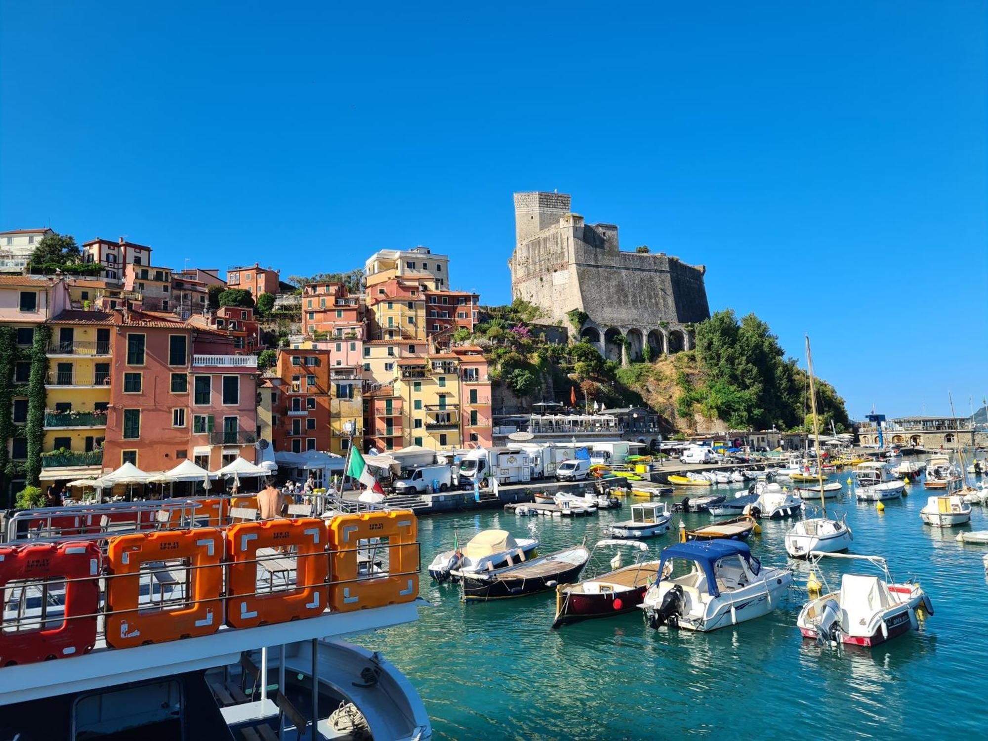 Vicolo Apartment, Pedestrian Centre, 2Bdr, 2,5 Bth, Aircondo, Private Parking, Easy To Train And Ferries, City Life La Spezia Exteriér fotografie